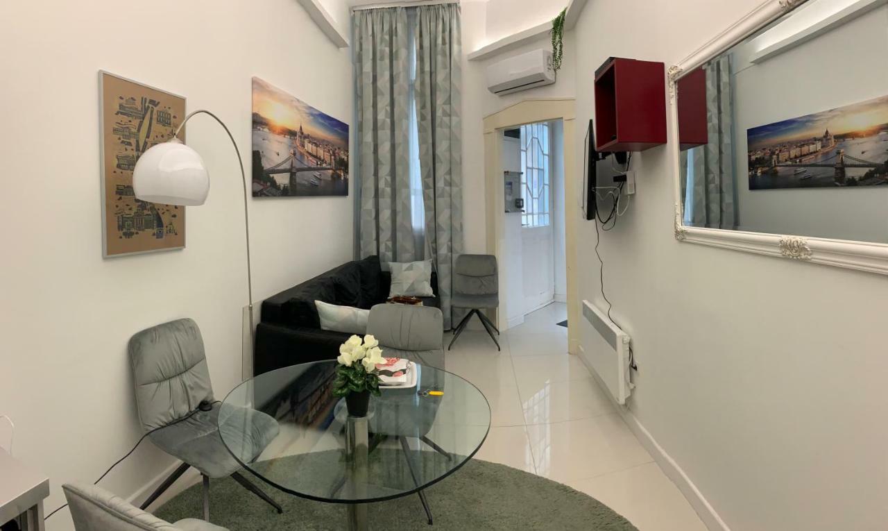 City Corso Apartman 布达佩斯 外观 照片